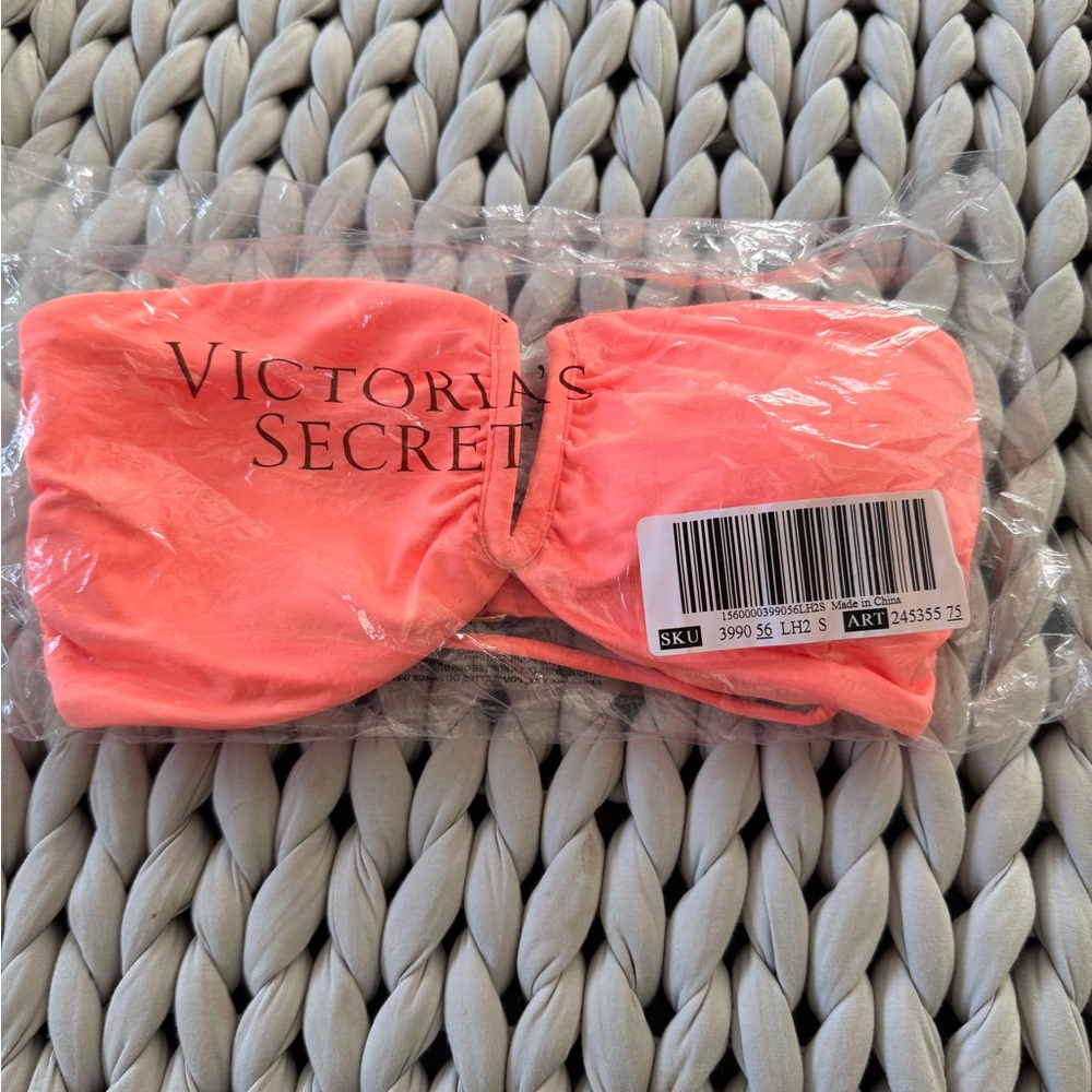 Victoria’s Secret brand new bikini 👙 top - orange - never worn